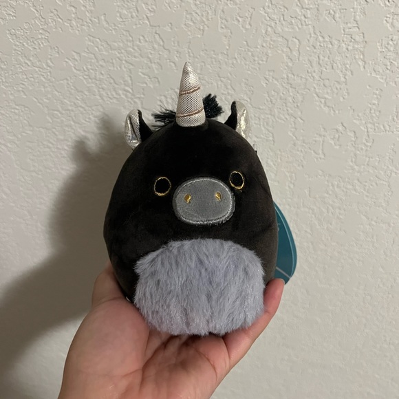 New 5” Nicolita Black And Gray Unicorn Squishmallows - Picture 8 of 10